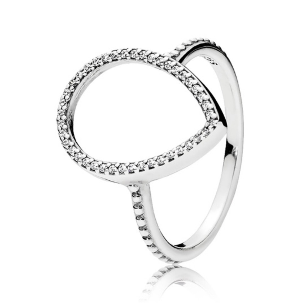 LIKE NEW Pandora Teardrop Silhouette Ring For Sale!! (Sterling Silver)